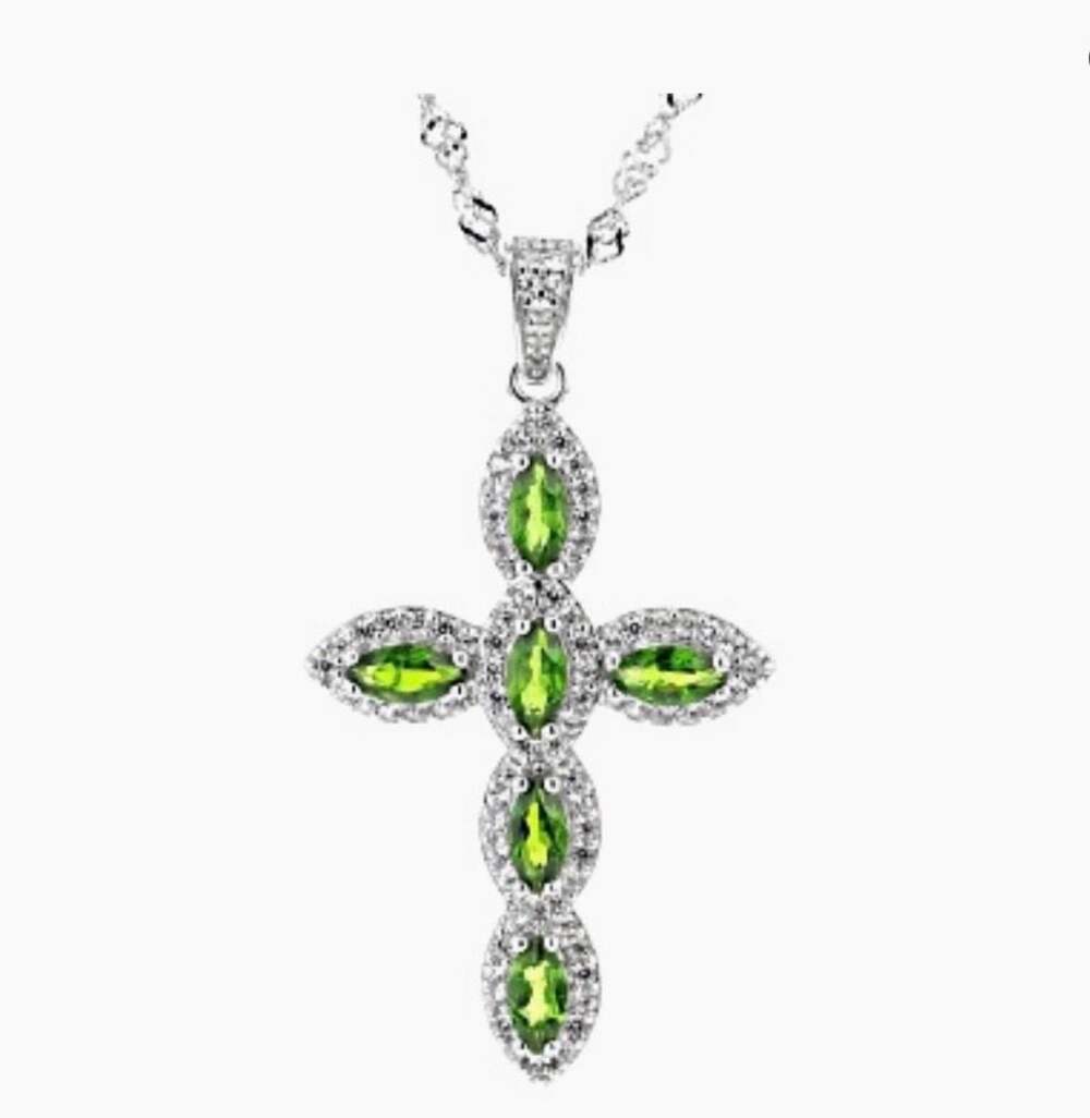 JTV 16” Green Sterling Silver Cross Pendant Necklace 1.50ctw - DOK3149